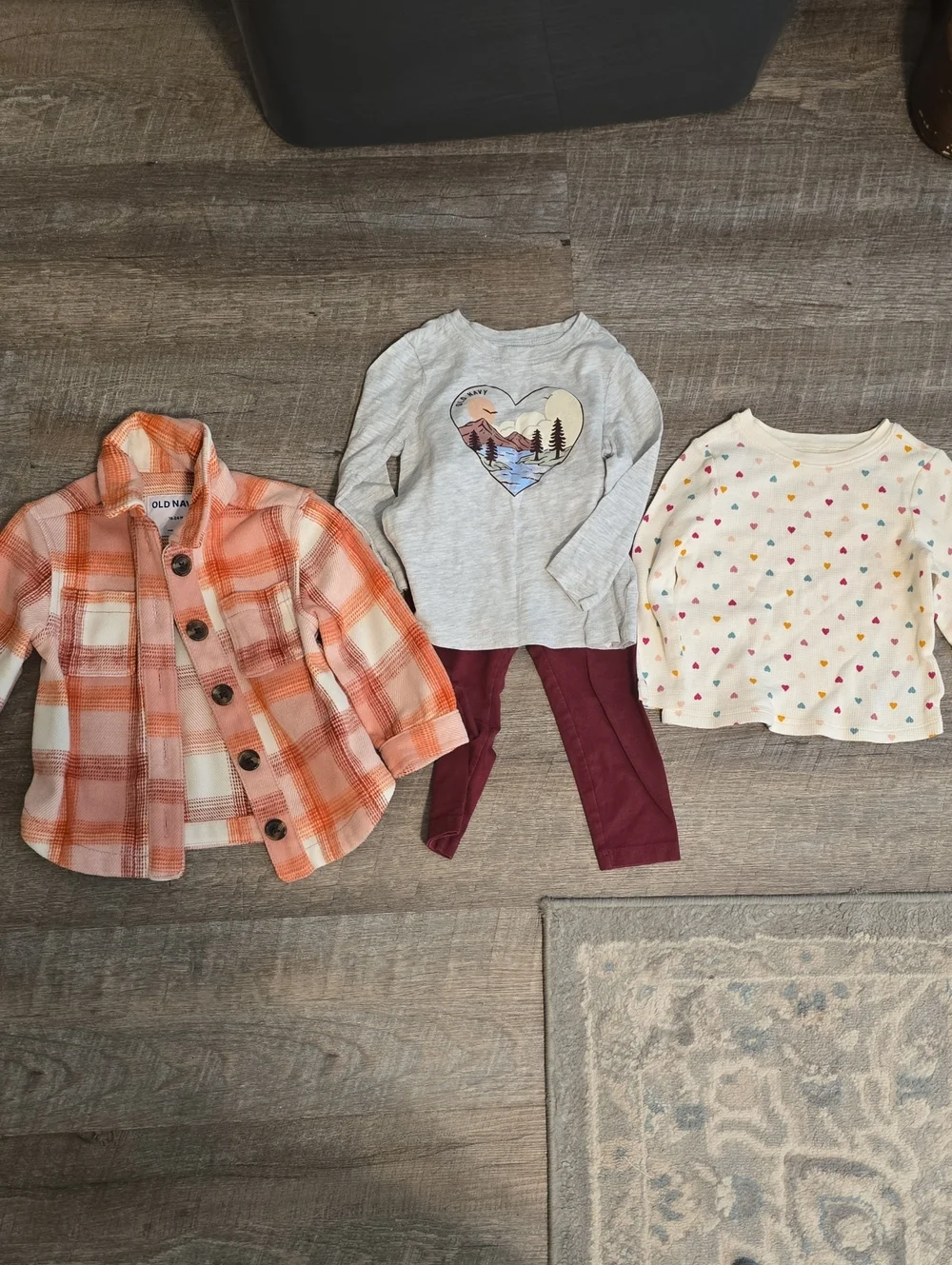 Old Navy Bundle 18-24 Months